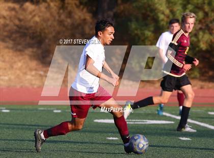 Thumbnail 2 in Calexico vs. Point Loma (26th Annual San Diego Holiday Classic) photogallery.