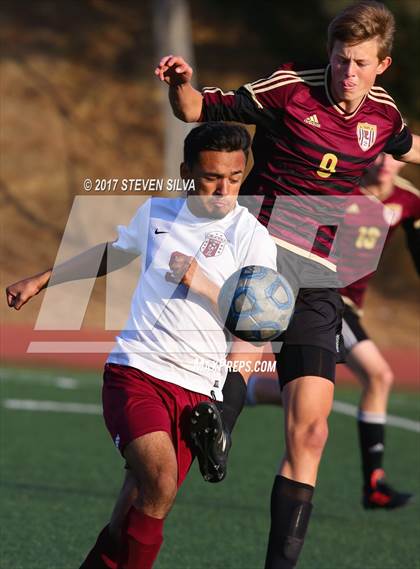 Thumbnail 2 in Calexico vs. Point Loma (26th Annual San Diego Holiday Classic) photogallery.