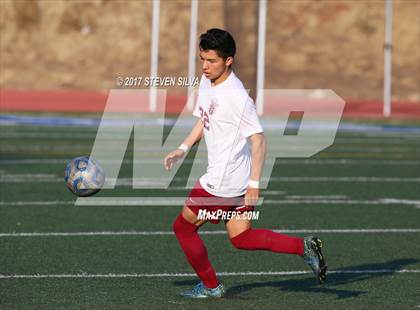 Thumbnail 2 in Calexico vs. Point Loma (26th Annual San Diego Holiday Classic) photogallery.