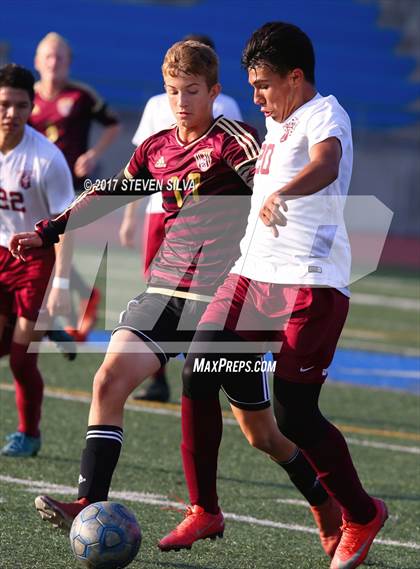 Thumbnail 2 in Calexico vs. Point Loma (26th Annual San Diego Holiday Classic) photogallery.