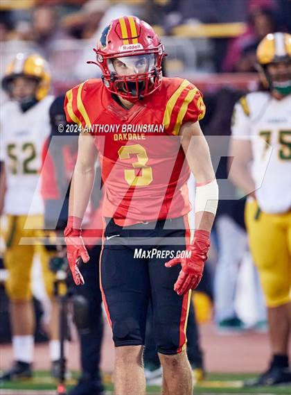Thumbnail 2 in Oakdale vs. Vanden (CIF SJS D3 Final) photogallery.