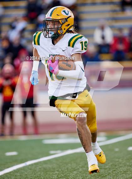 Thumbnail 2 in Oakdale vs. Vanden (CIF SJS D3 Final) photogallery.