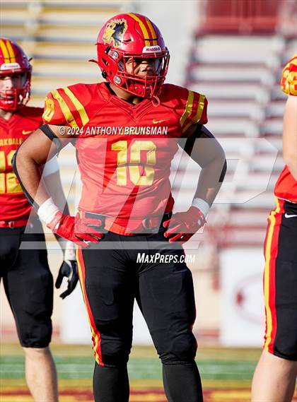 Thumbnail 3 in Oakdale vs. Vanden (CIF SJS D3 Final) photogallery.