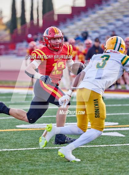 Thumbnail 2 in Oakdale vs. Vanden (CIF SJS D3 Final) photogallery.