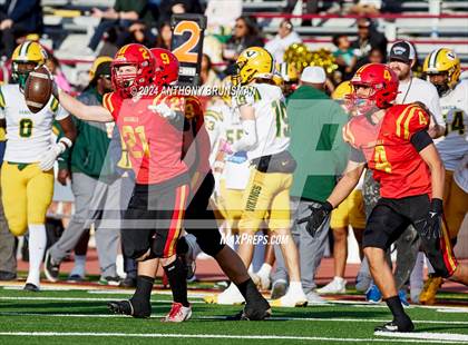 Thumbnail 3 in Oakdale vs. Vanden (CIF SJS D3 Final) photogallery.