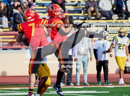 Thumbnail 3 in Oakdale vs. Vanden (CIF SJS D3 Final) photogallery.