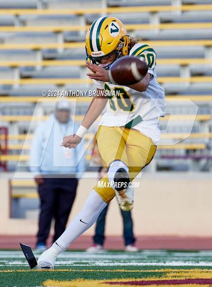 Thumbnail 1 in Oakdale vs. Vanden (CIF SJS D3 Final) photogallery.
