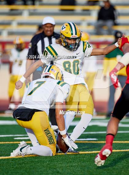 Thumbnail 2 in Oakdale vs. Vanden (CIF SJS D3 Final) photogallery.