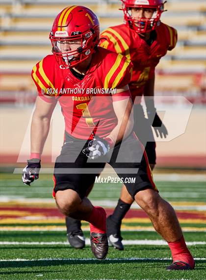 Thumbnail 1 in Oakdale vs. Vanden (CIF SJS D3 Final) photogallery.