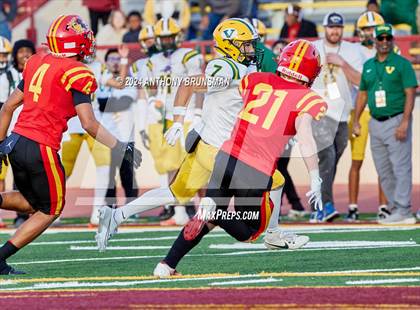 Thumbnail 2 in Oakdale vs. Vanden (CIF SJS D3 Final) photogallery.
