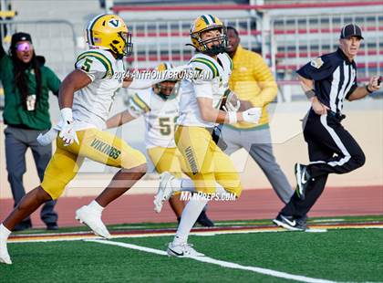 Thumbnail 2 in Oakdale vs. Vanden (CIF SJS D3 Final) photogallery.