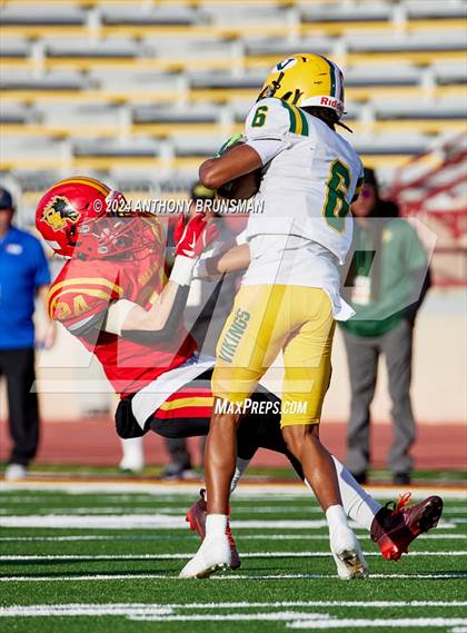 Thumbnail 3 in Oakdale vs. Vanden (CIF SJS D3 Final) photogallery.