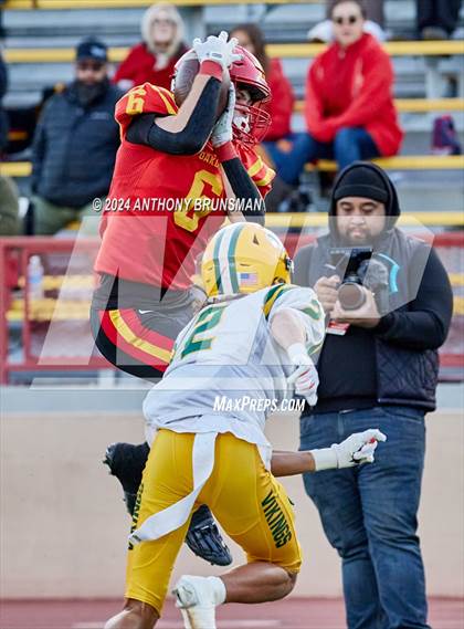 Thumbnail 1 in Oakdale vs. Vanden (CIF SJS D3 Final) photogallery.