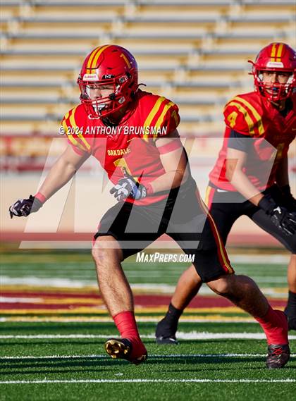Thumbnail 2 in Oakdale vs. Vanden (CIF SJS D3 Final) photogallery.