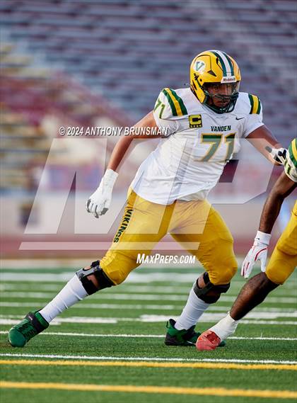 Thumbnail 3 in Oakdale vs. Vanden (CIF SJS D3 Final) photogallery.