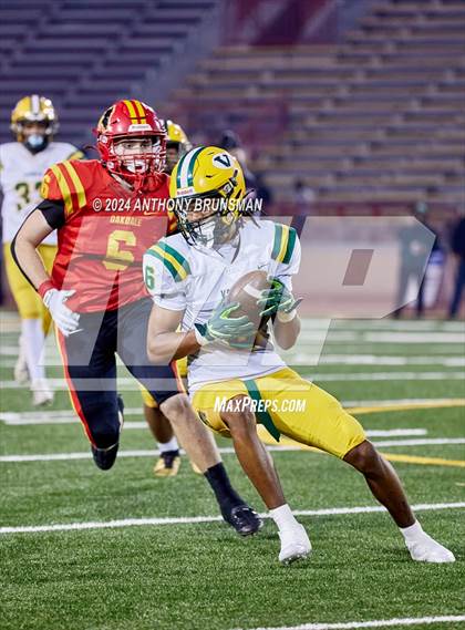 Thumbnail 3 in Oakdale vs. Vanden (CIF SJS D3 Final) photogallery.