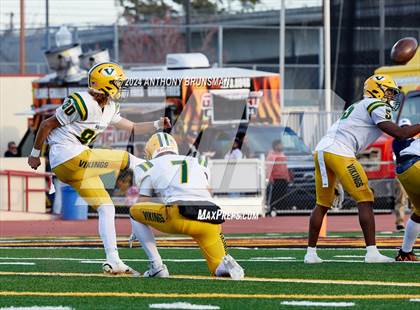 Thumbnail 3 in Oakdale vs. Vanden (CIF SJS D3 Final) photogallery.