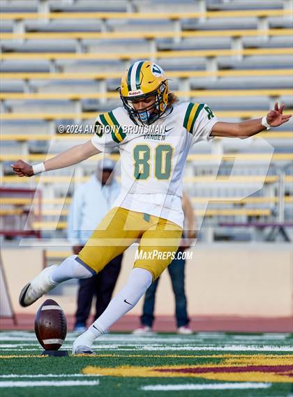 Thumbnail 3 in Oakdale vs. Vanden (CIF SJS D3 Final) photogallery.