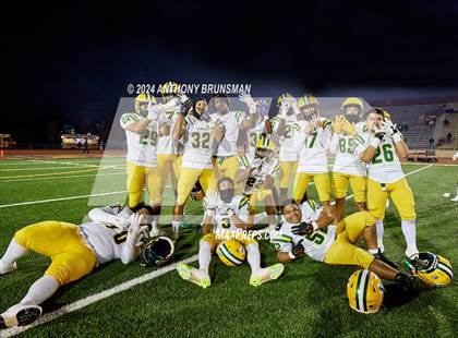 Thumbnail 2 in Oakdale vs. Vanden (CIF SJS D3 Final) photogallery.