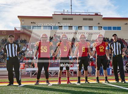 Thumbnail 3 in Oakdale vs. Vanden (CIF SJS D3 Final) photogallery.