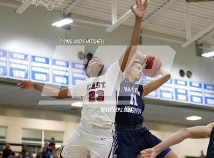 Thumbnail 2 in Hamilton Heights Christian Academy vs. Memphis East photogallery.