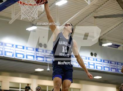 Thumbnail 3 in Hamilton Heights Christian Academy vs. Memphis East photogallery.