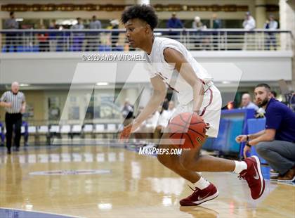 Thumbnail 1 in Hamilton Heights Christian Academy vs. Memphis East photogallery.