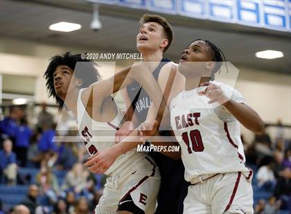 Thumbnail 1 in Hamilton Heights Christian Academy vs. Memphis East photogallery.