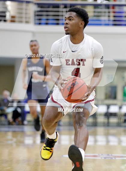 Thumbnail 1 in Hamilton Heights Christian Academy vs. Memphis East photogallery.