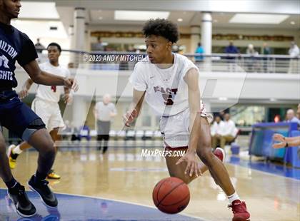 Thumbnail 2 in Hamilton Heights Christian Academy vs. Memphis East photogallery.