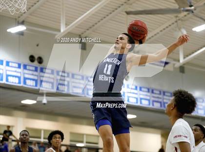 Thumbnail 1 in Hamilton Heights Christian Academy vs. Memphis East photogallery.