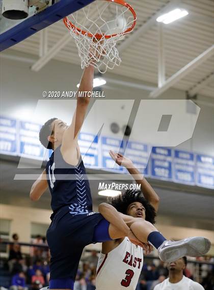 Thumbnail 1 in Hamilton Heights Christian Academy vs. Memphis East photogallery.