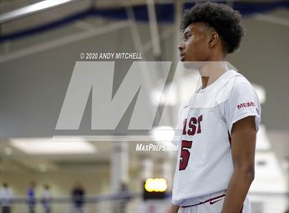 Thumbnail 2 in Hamilton Heights Christian Academy vs. Memphis East photogallery.