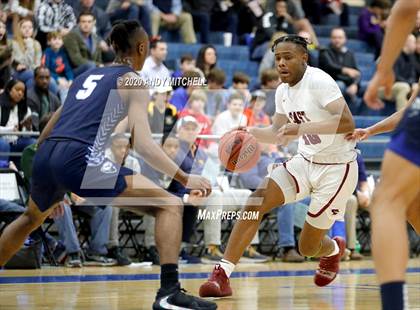 Thumbnail 3 in Hamilton Heights Christian Academy vs. Memphis East photogallery.