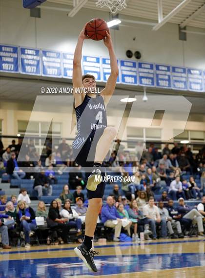 Thumbnail 3 in Hamilton Heights Christian Academy vs. Memphis East photogallery.
