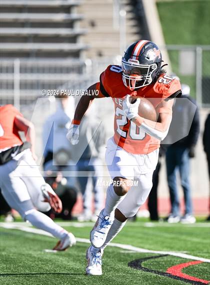 Thumbnail 1 in Fairview @ Legend (CHSAA 5A Semi-Final) photogallery.