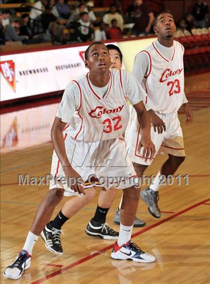 Thumbnail 1 in Ocean View vs. Colony (Nike Extravaganza) photogallery.