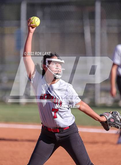 Thumbnail 3 in Grant @ Mustang photogallery.
