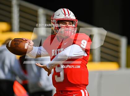 Thumbnail 1 in Katy vs. Hays (UIL 6A DII Regional Final) photogallery.