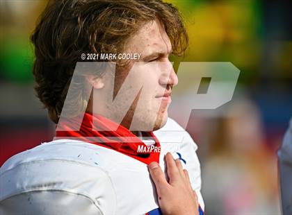 Thumbnail 2 in Katy vs. Hays (UIL 6A DII Regional Final) photogallery.