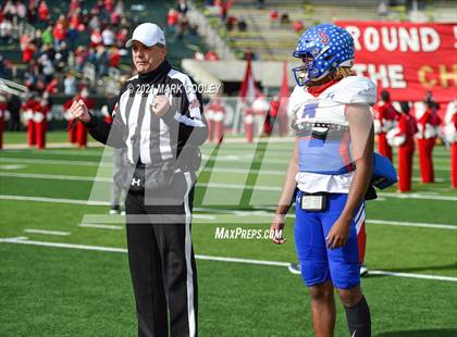 Thumbnail 3 in Katy vs. Hays (UIL 6A DII Regional Final) photogallery.