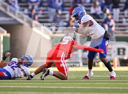 Thumbnail 2 in Katy vs. Hays (UIL 6A DII Regional Final) photogallery.