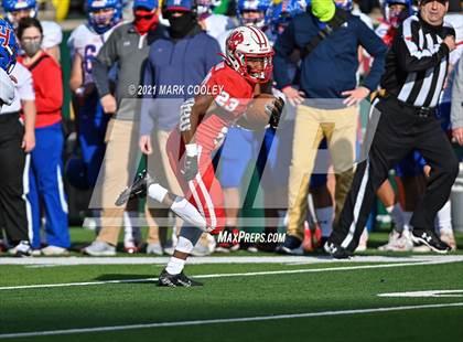 Thumbnail 3 in Katy vs. Hays (UIL 6A DII Regional Final) photogallery.