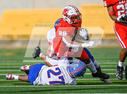 Thumbnail 1 in Katy vs. Hays (UIL 6A DII Regional Final) photogallery.