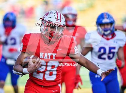 Thumbnail 2 in Katy vs. Hays (UIL 6A DII Regional Final) photogallery.