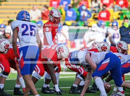 Thumbnail 1 in Katy vs. Hays (UIL 6A DII Regional Final) photogallery.