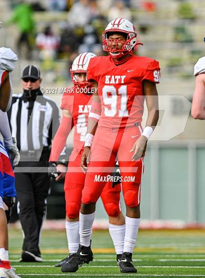 Thumbnail 3 in Katy vs. Hays (UIL 6A DII Regional Final) photogallery.