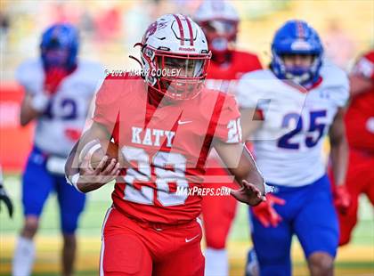 Thumbnail 1 in Katy vs. Hays (UIL 6A DII Regional Final) photogallery.