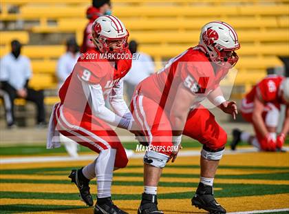 Thumbnail 1 in Katy vs. Hays (UIL 6A DII Regional Final) photogallery.