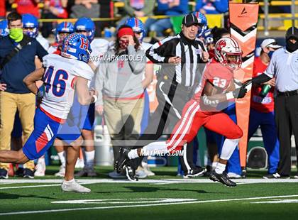 Thumbnail 2 in Katy vs. Hays (UIL 6A DII Regional Final) photogallery.